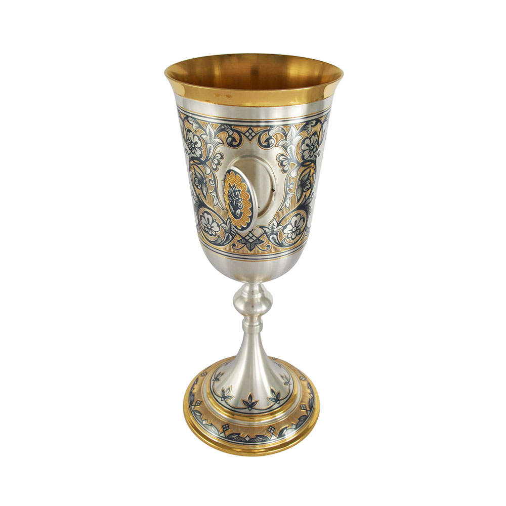 Кубок с медальоном из серебра 50030018А06