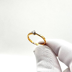 Кольцо помолвочное с бриллиантом МЭЮЗ 74062