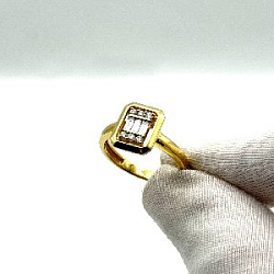 Кольцо с бриллиантом МЭЮЗ 83171