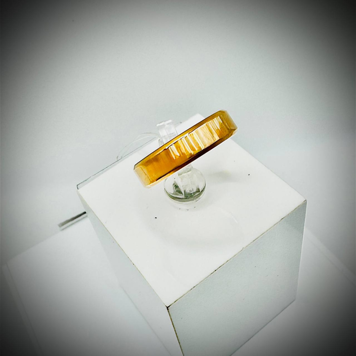 Кольцо обручальное из золота Бархатный Сезон 225020