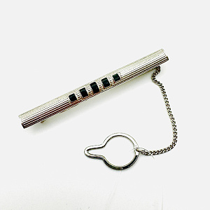 Зажим из серебра 130211р