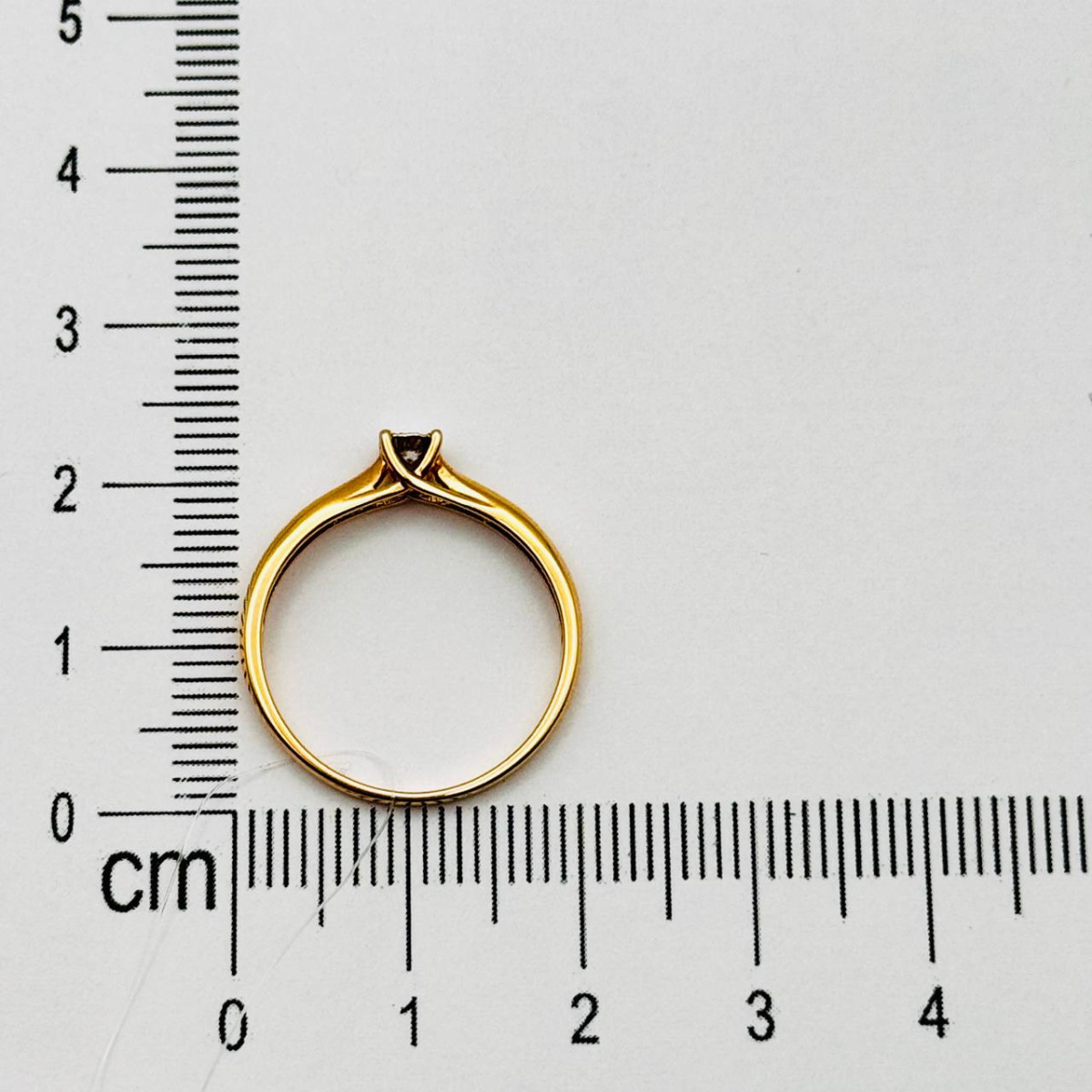 Кольцо с бриллиантом grigoriev 01-11-6384-11-00-24