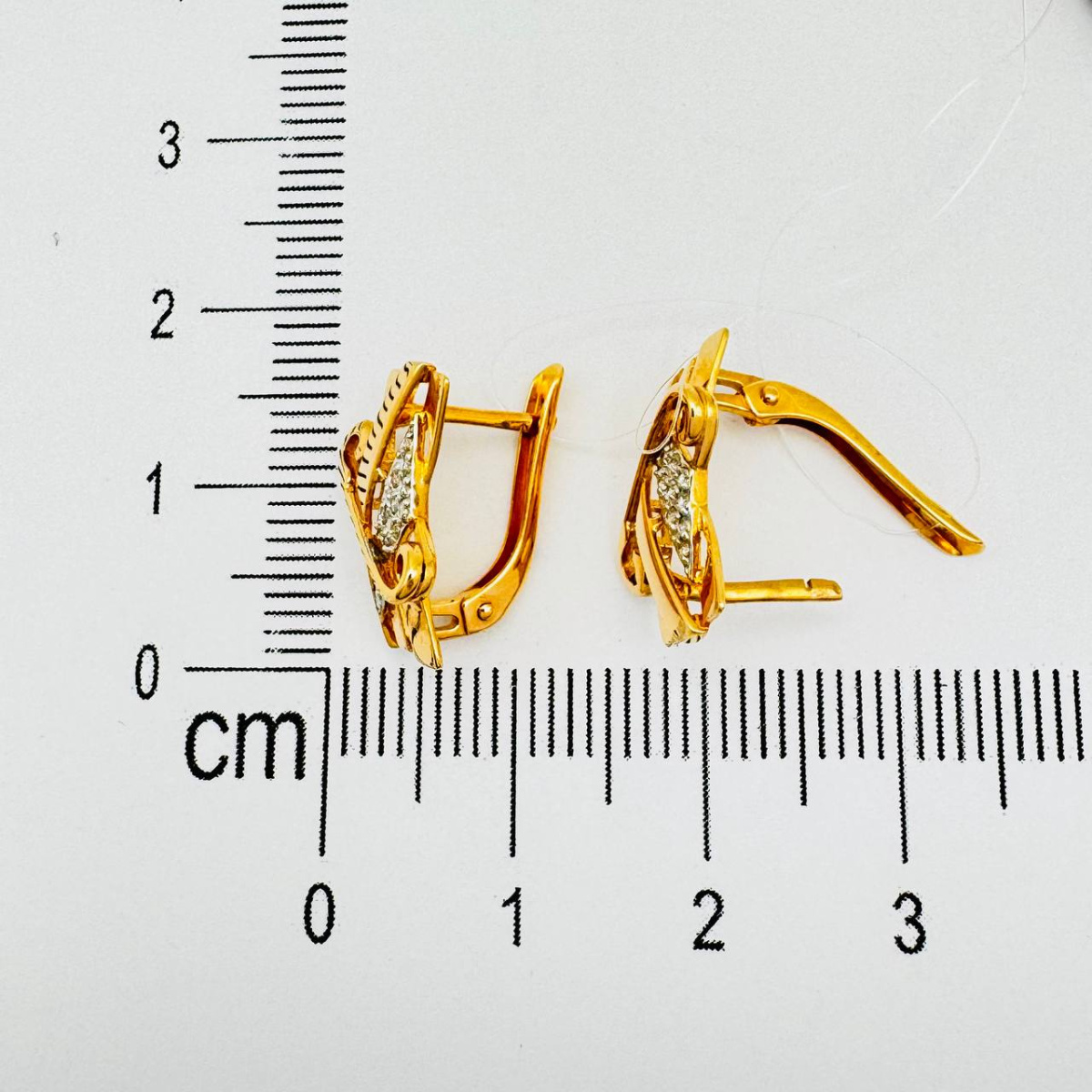 Серьги из золота АЛЕКСАНДРА кл3975а-01