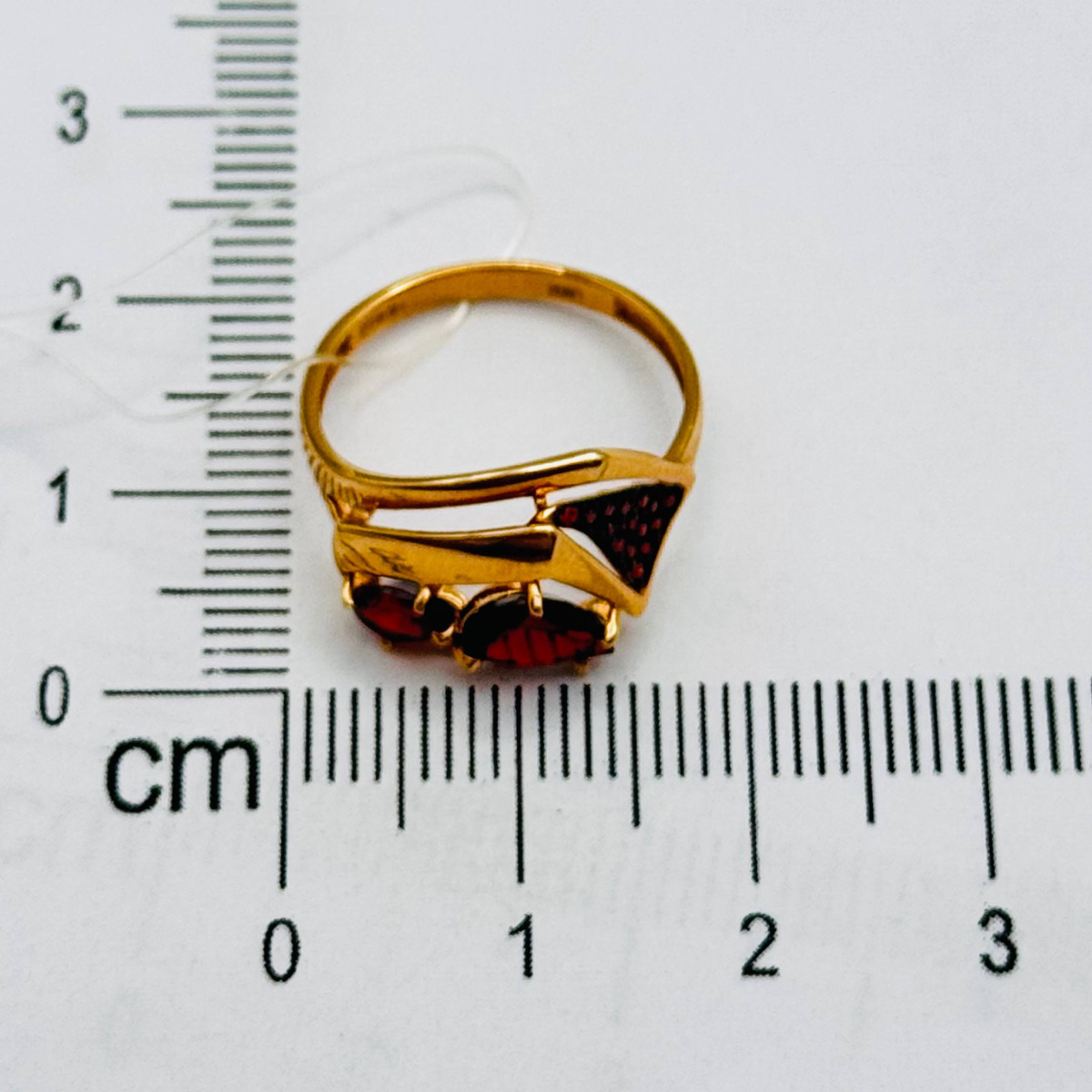 Кольцо из золота MAGIC STONES 01-3-515-0303-012