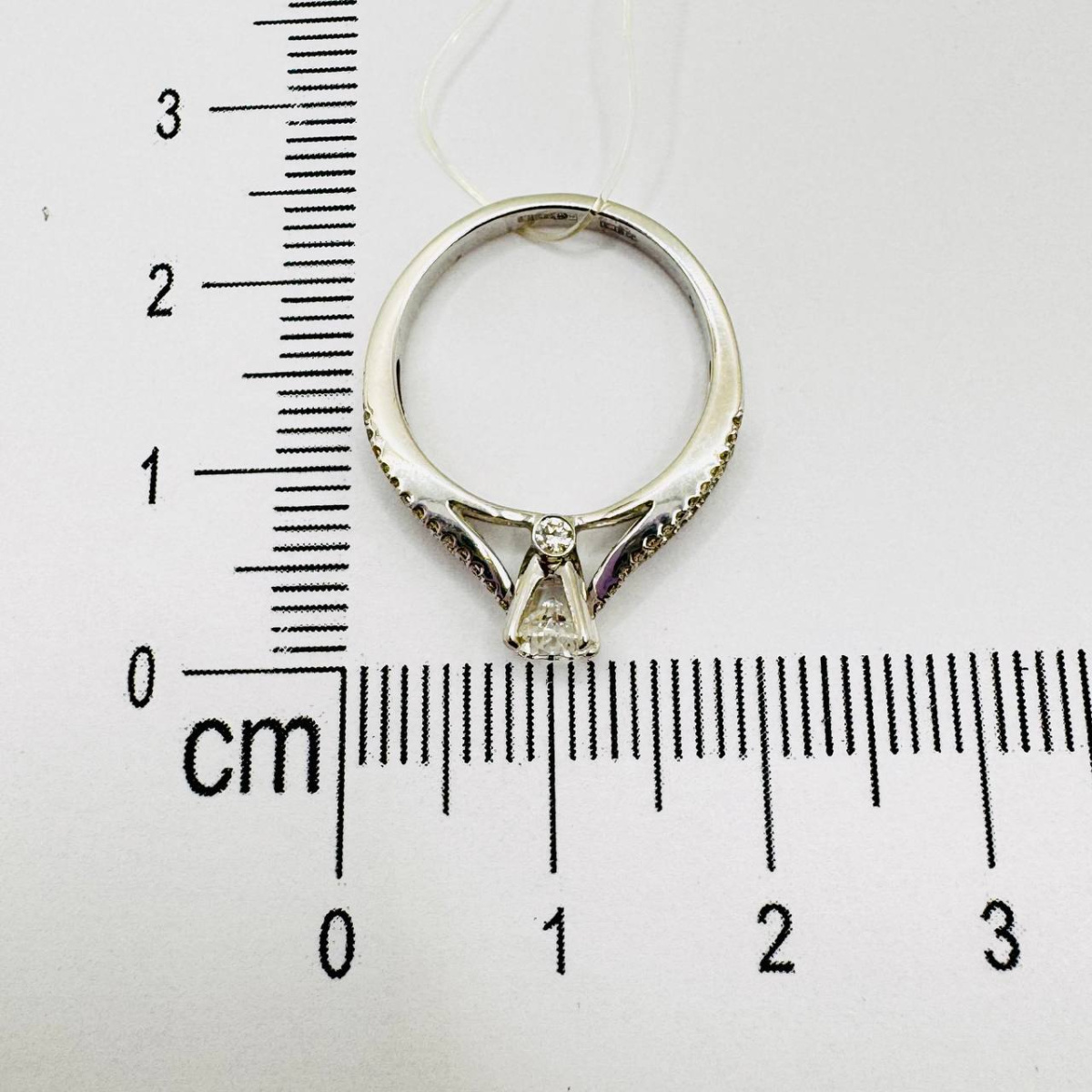 Кольцо помолвочное с бриллиантом ГАЛЕРЕЯ ЭКСКЛЮЗИВА 4510241