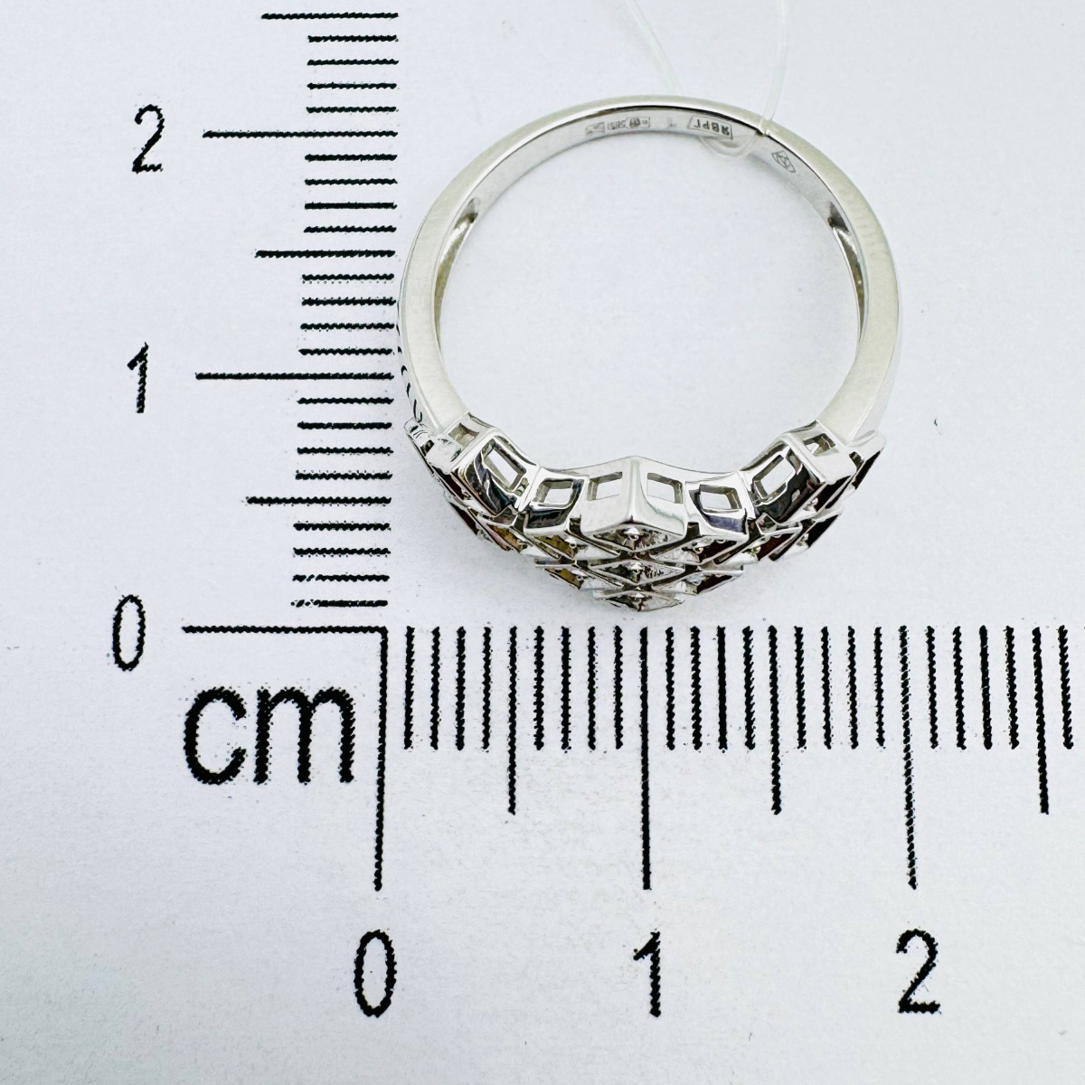 Кольцо с бриллиантом 5-7637-103-1Б