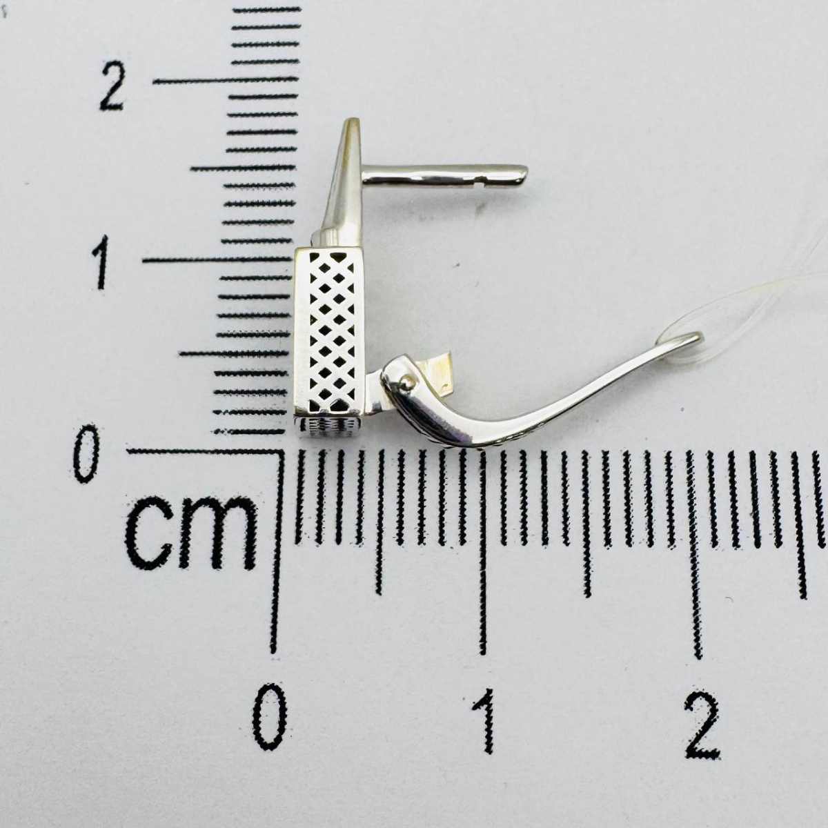 Серьги с бриллиантом Klondike 02-00330-02-006-02-05