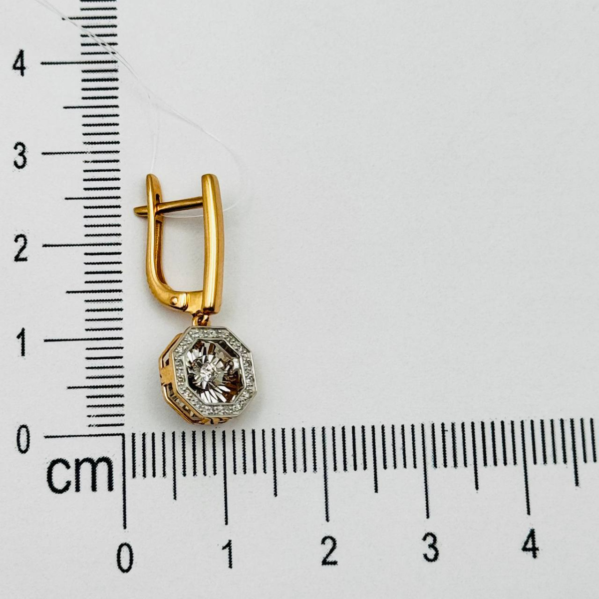 Серьги с бриллиантом grigoriev 02-11-5628-31-00-1