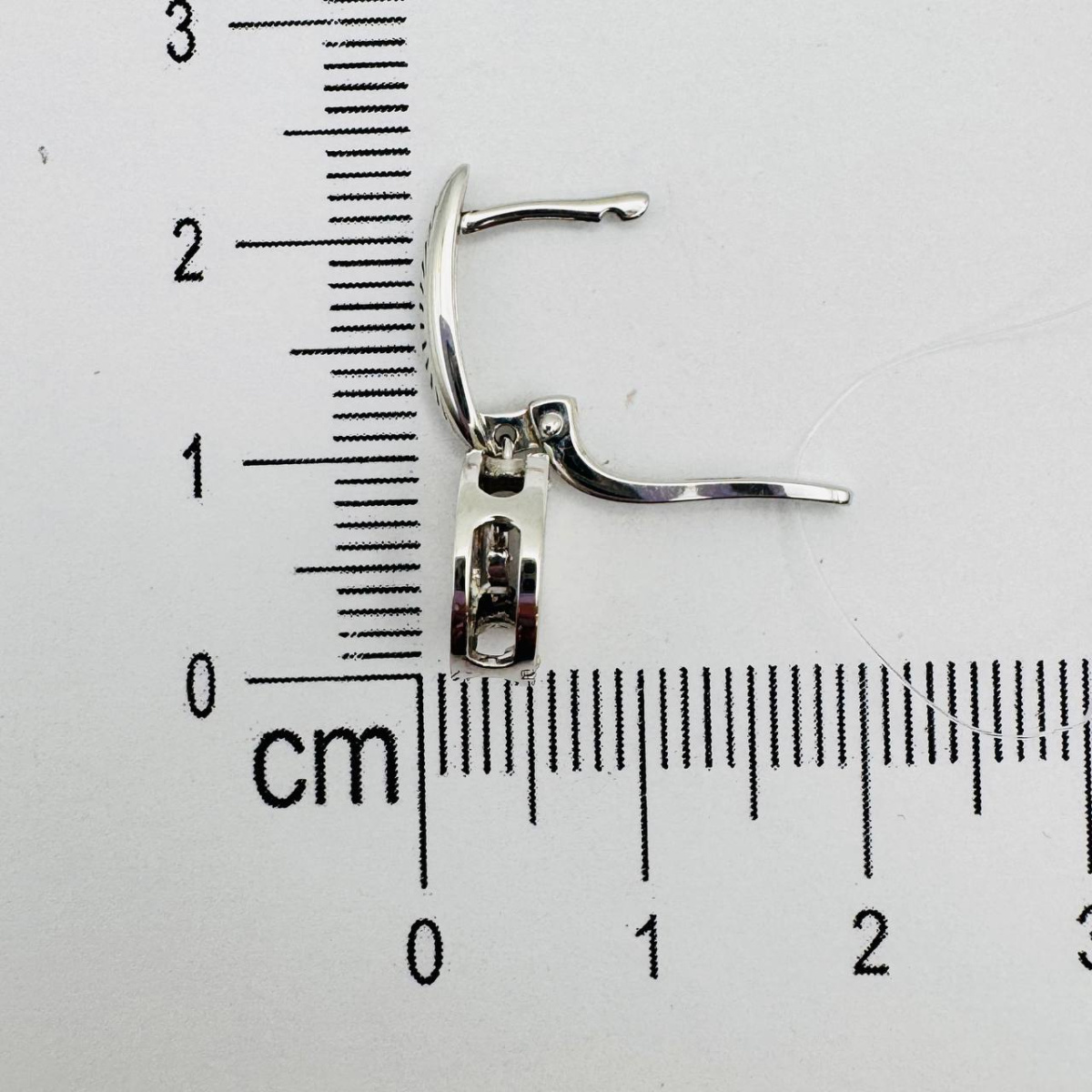 Серьги с бриллиантом grigoriev 02-12-5478-31-00