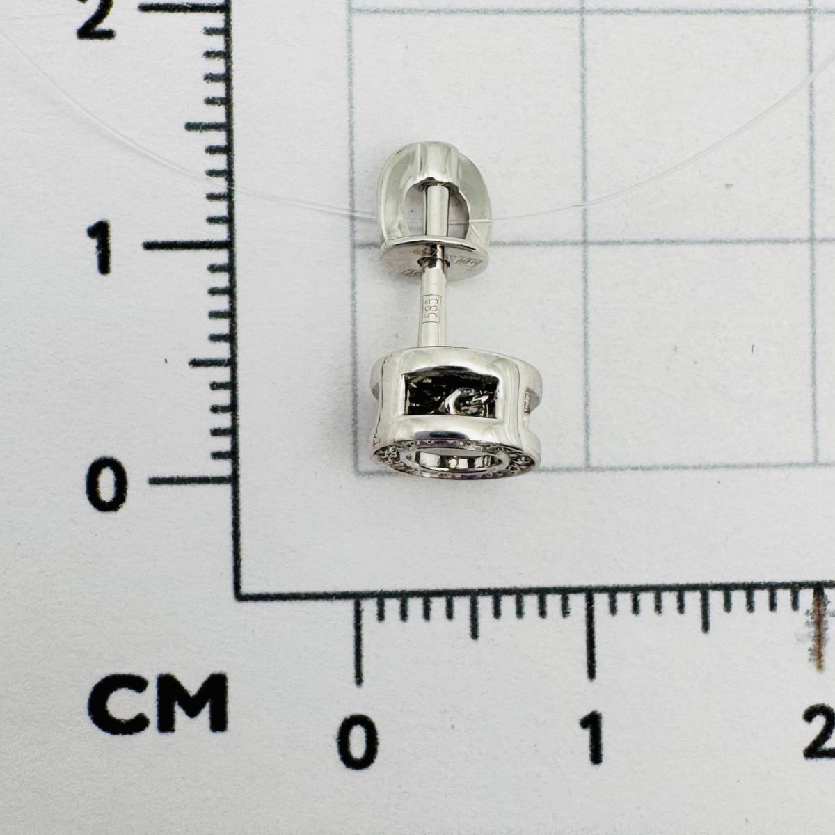 Серьги пуссеты с бриллиантом grigoriev 12-12-5905-31-00