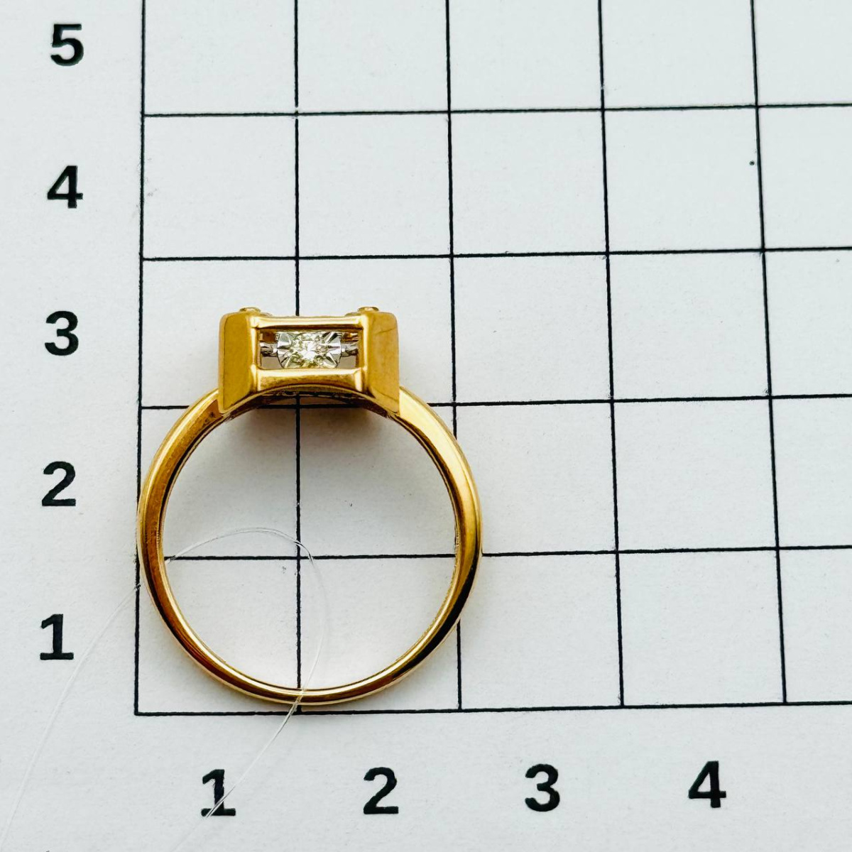 Кольцо с бриллиантом grigoriev 01-11-51083-31-00