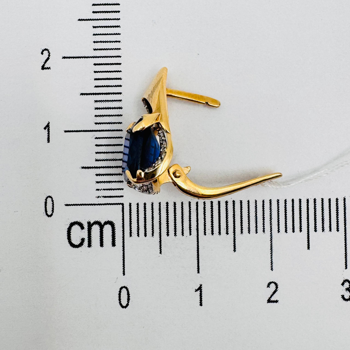 Серьги из золота MAGIC STONES 02-3-369-1501-011