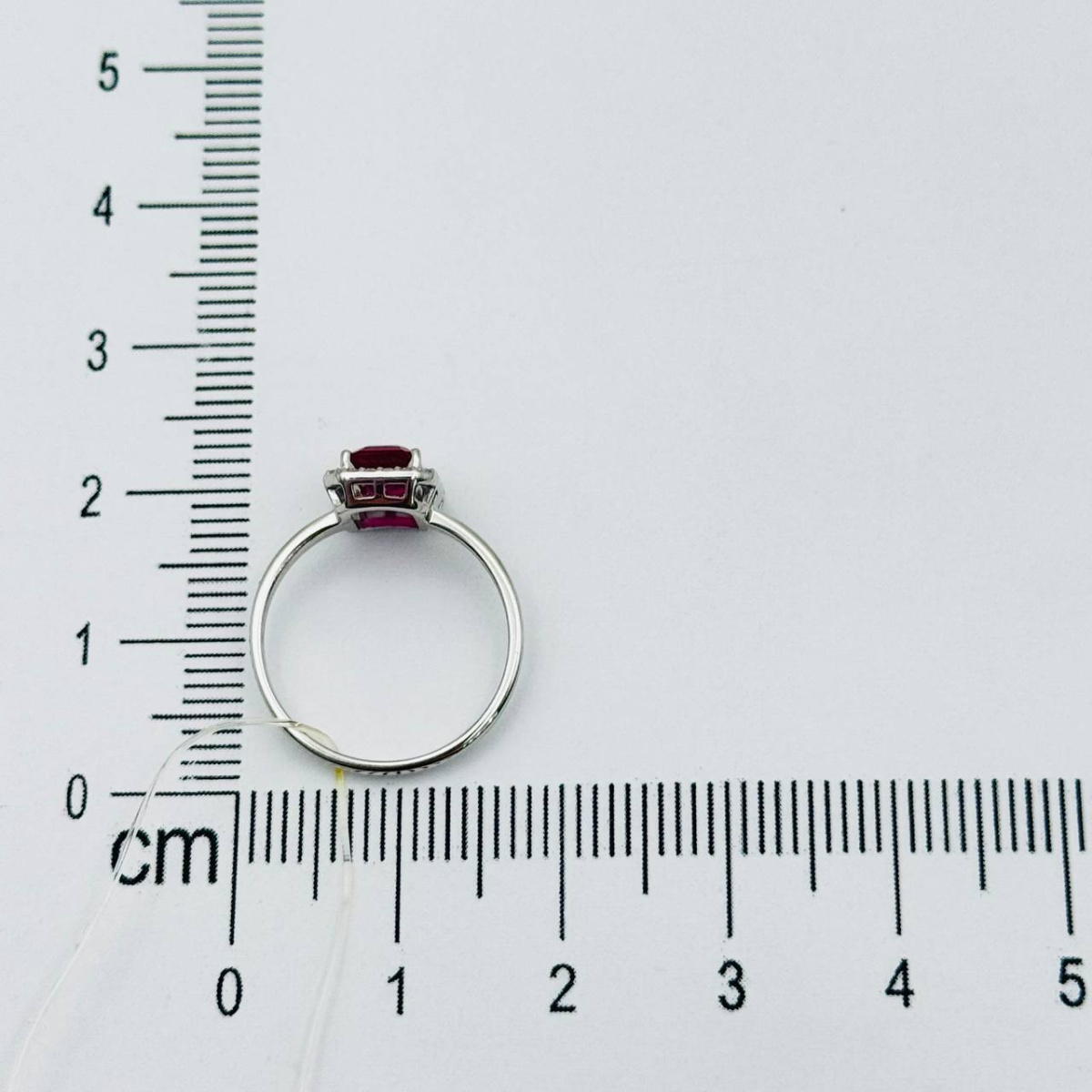 Кольцо с бриллиантом SOKOLOV 4010754-3