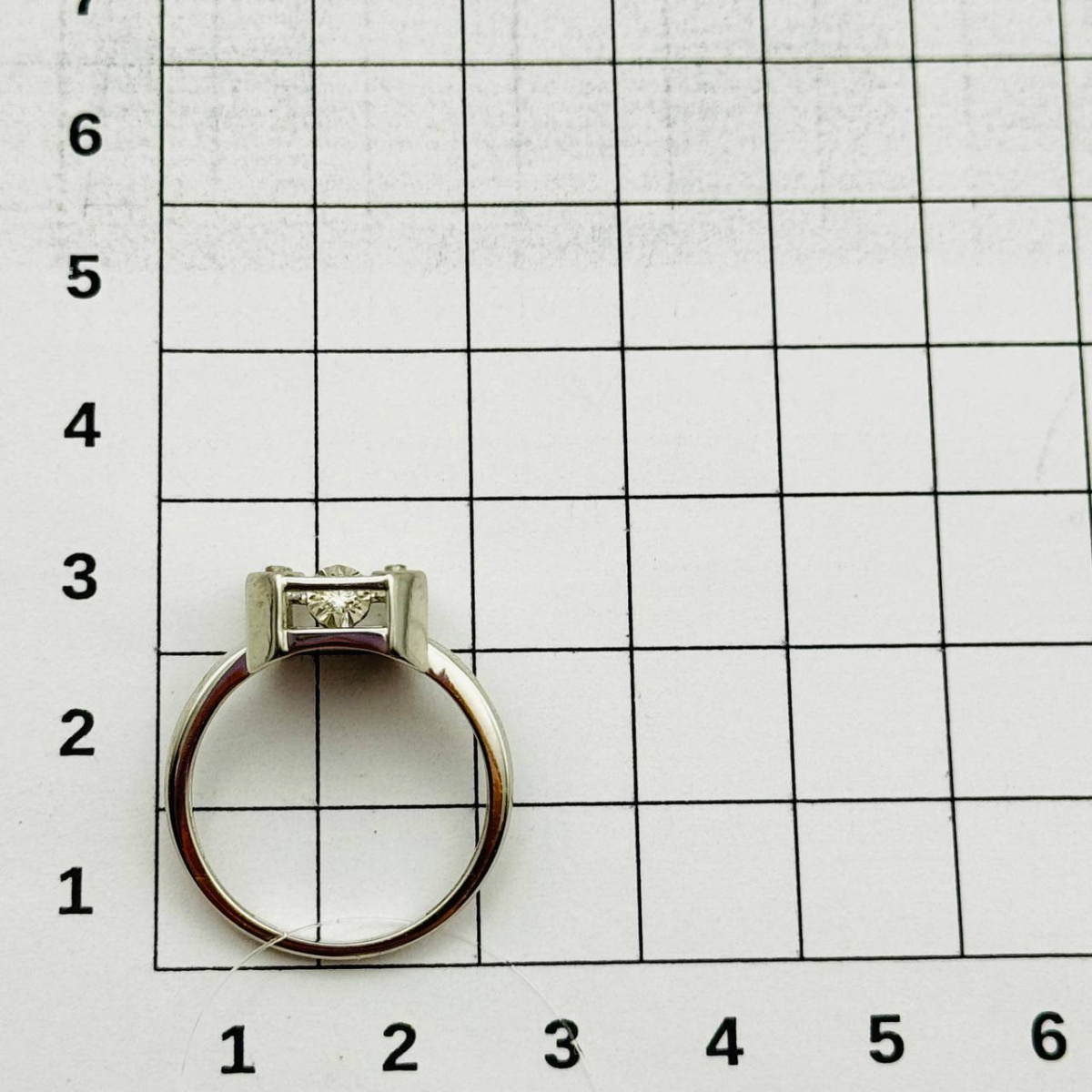 Кольцо с бриллиантом grigoriev 01-12-51083-31-00