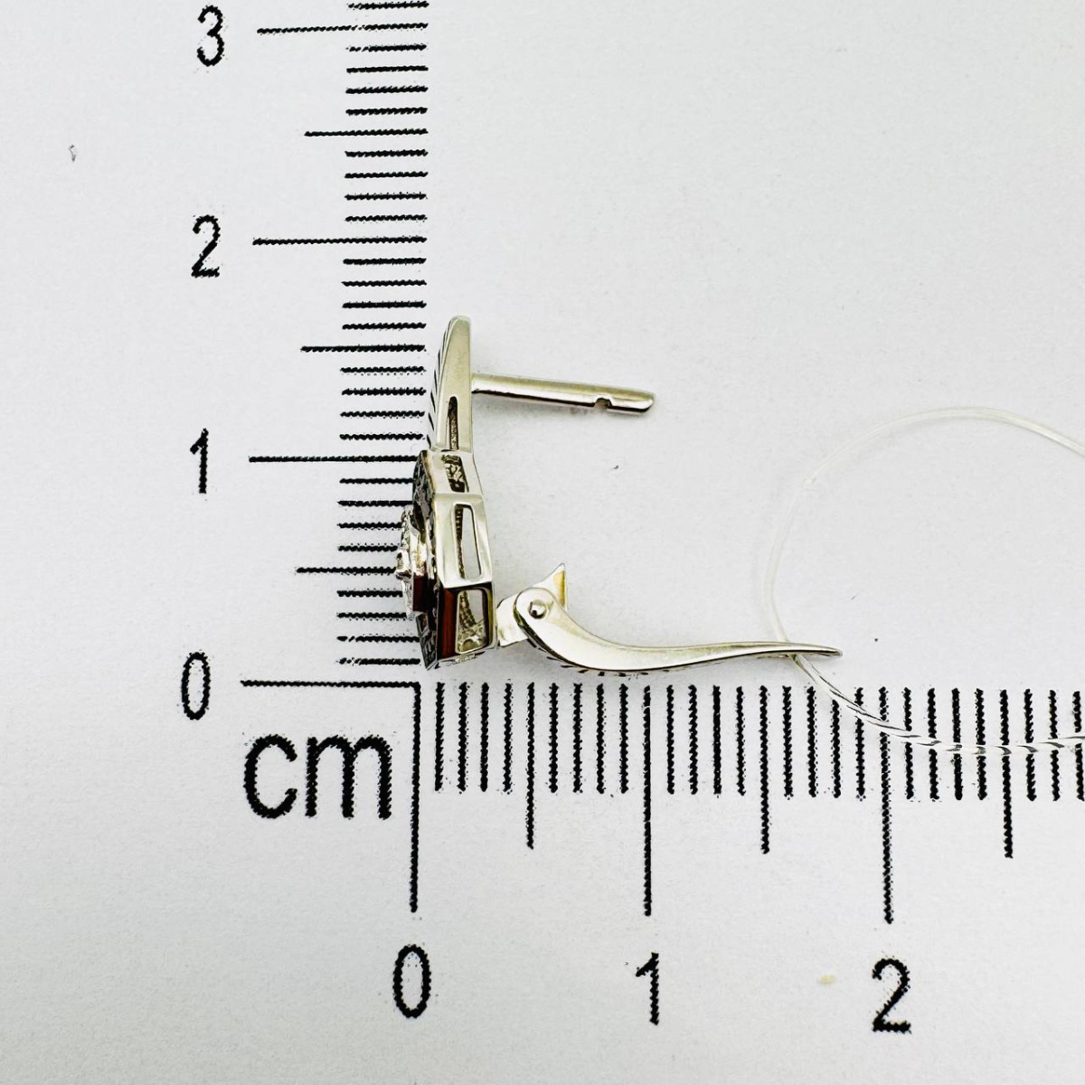 Серьги с бриллиантом Klondike 02-00552-02-006-01-05