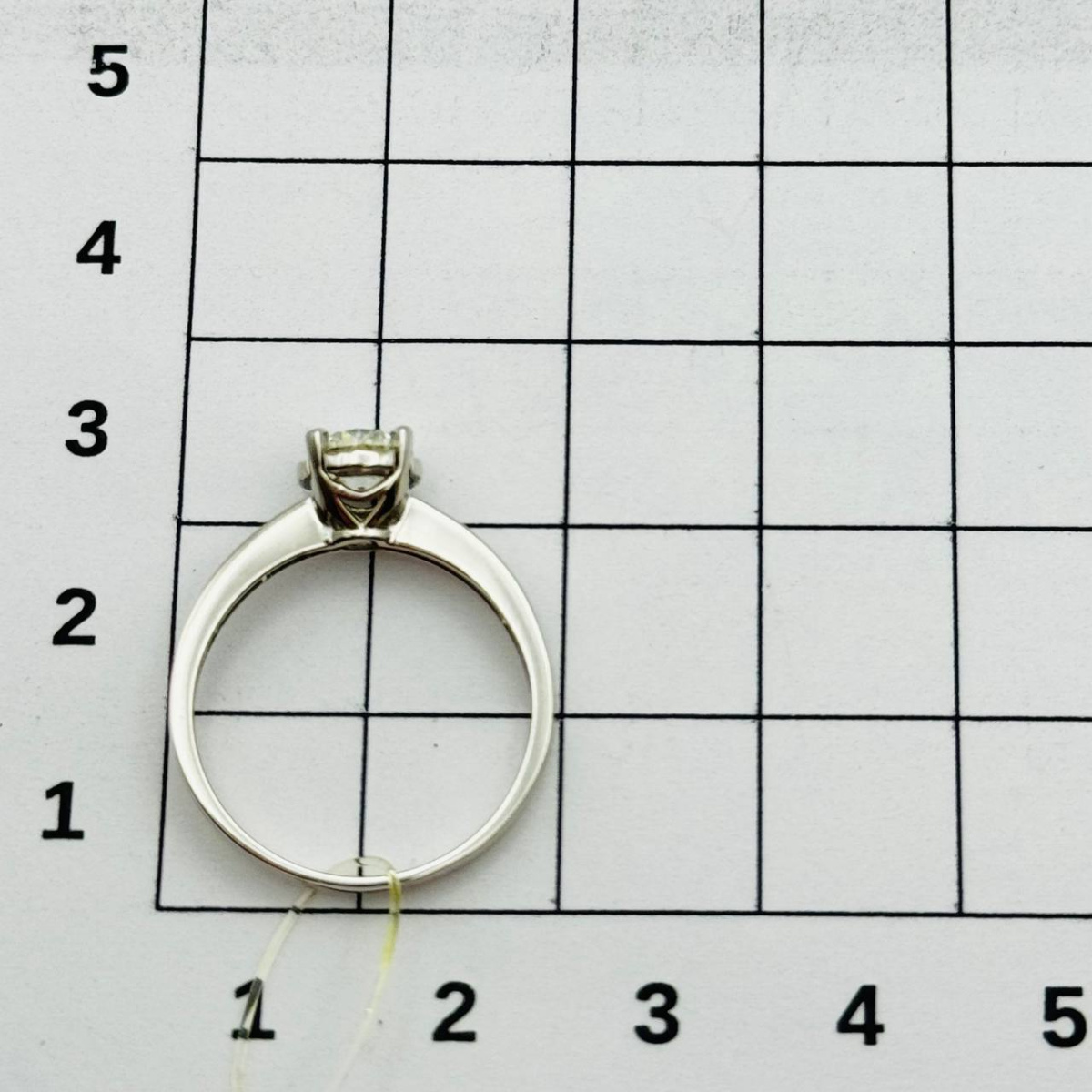 Кольцо помолвочное с бриллиантом 4510357