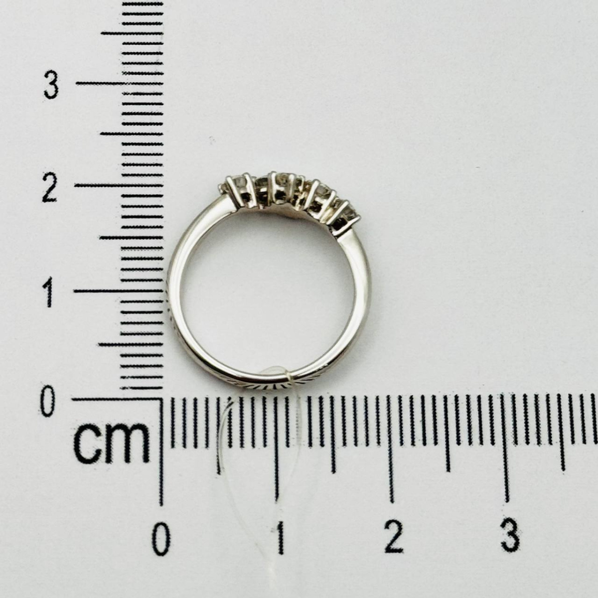 Кольцо с бриллиантом МЭЮЗ 73209