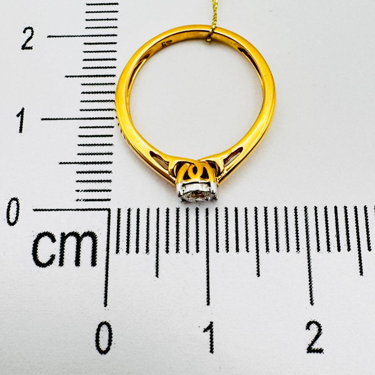 Кольцо помолвочное с бриллиантом Бриант RRI17919D