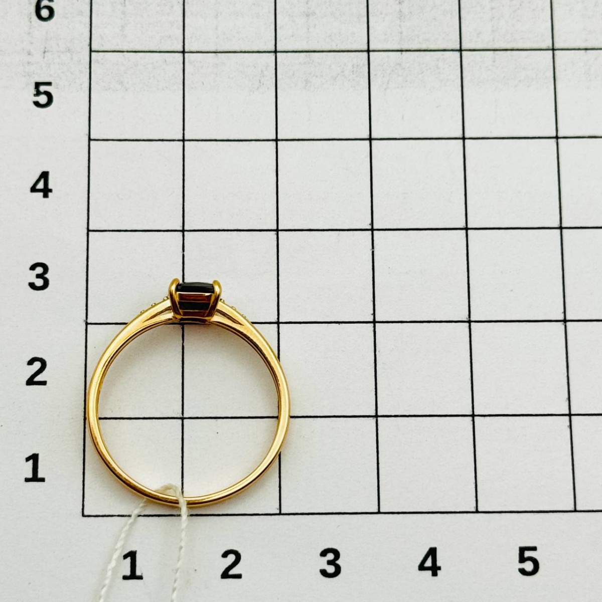 Кольцо из золота АРИНА 1042021-11130-G