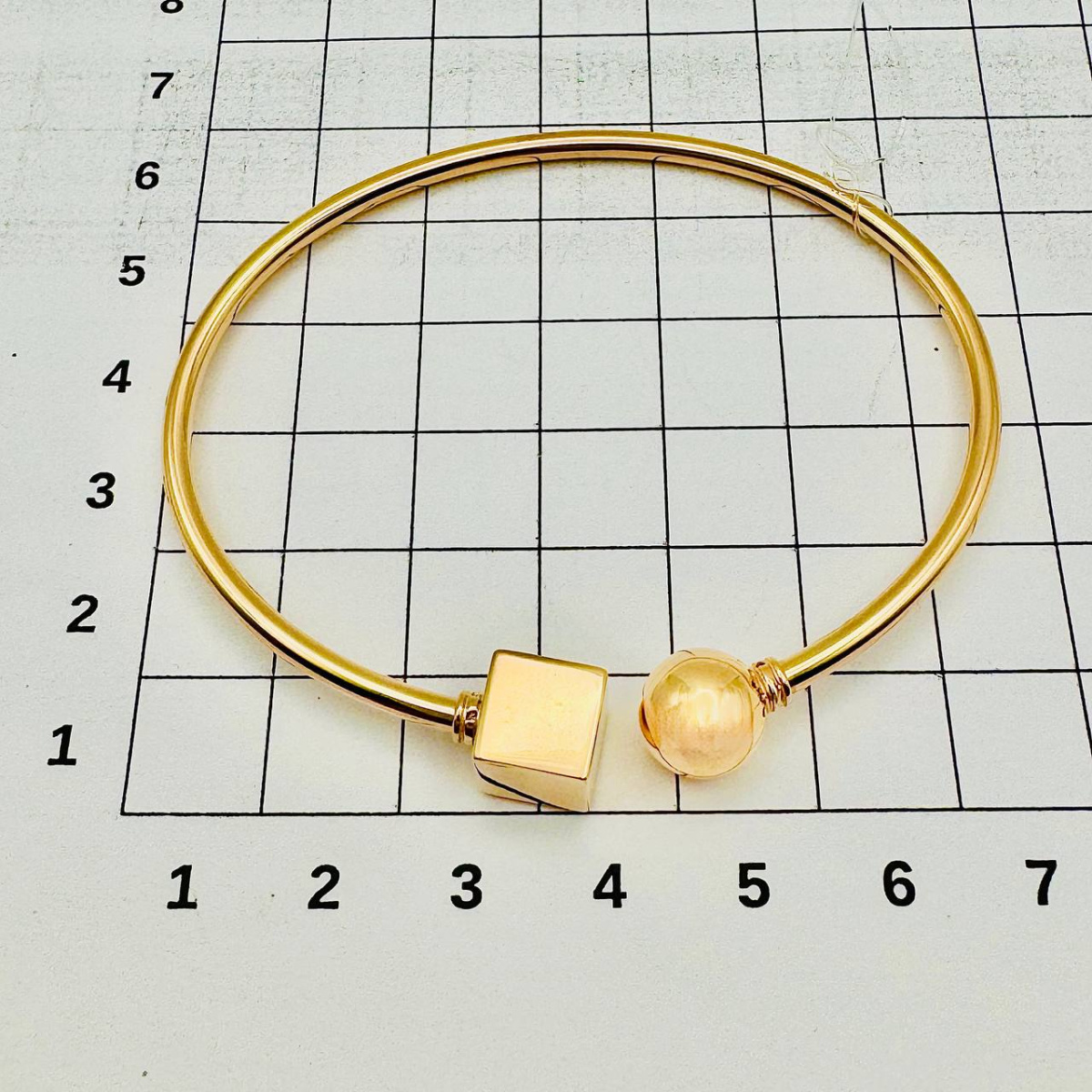 Браслет жесткий из золота BERGER 070026