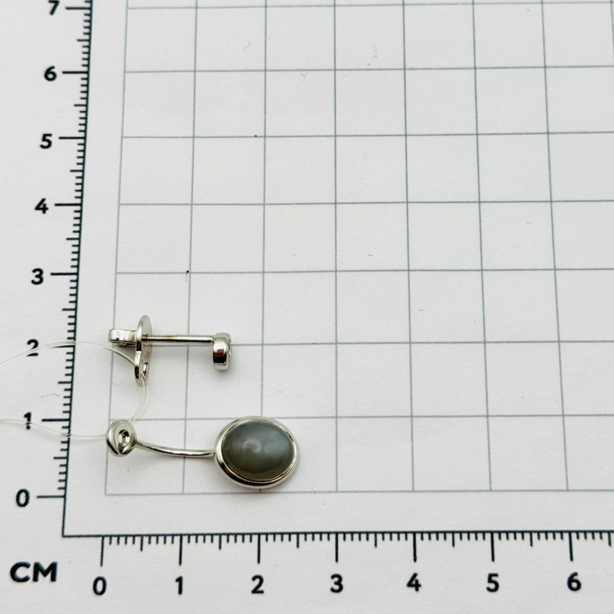 Серьги пуссеты с бриллиантом Арт-Модерн 020654-Б