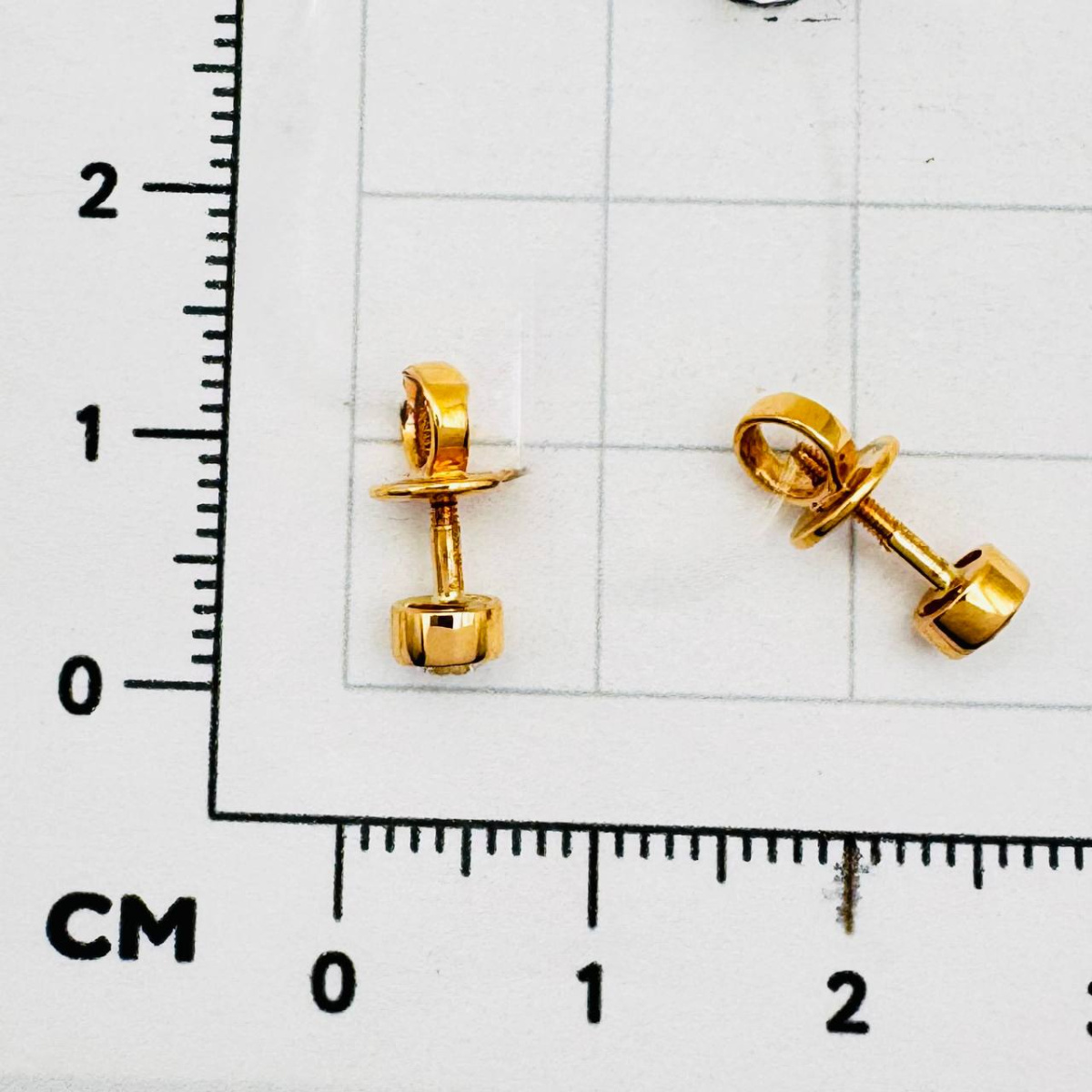 Серьги пуссеты с бриллиантом ГАЛЕРЕЯ ЭКСКЛЮЗИВА 3570334