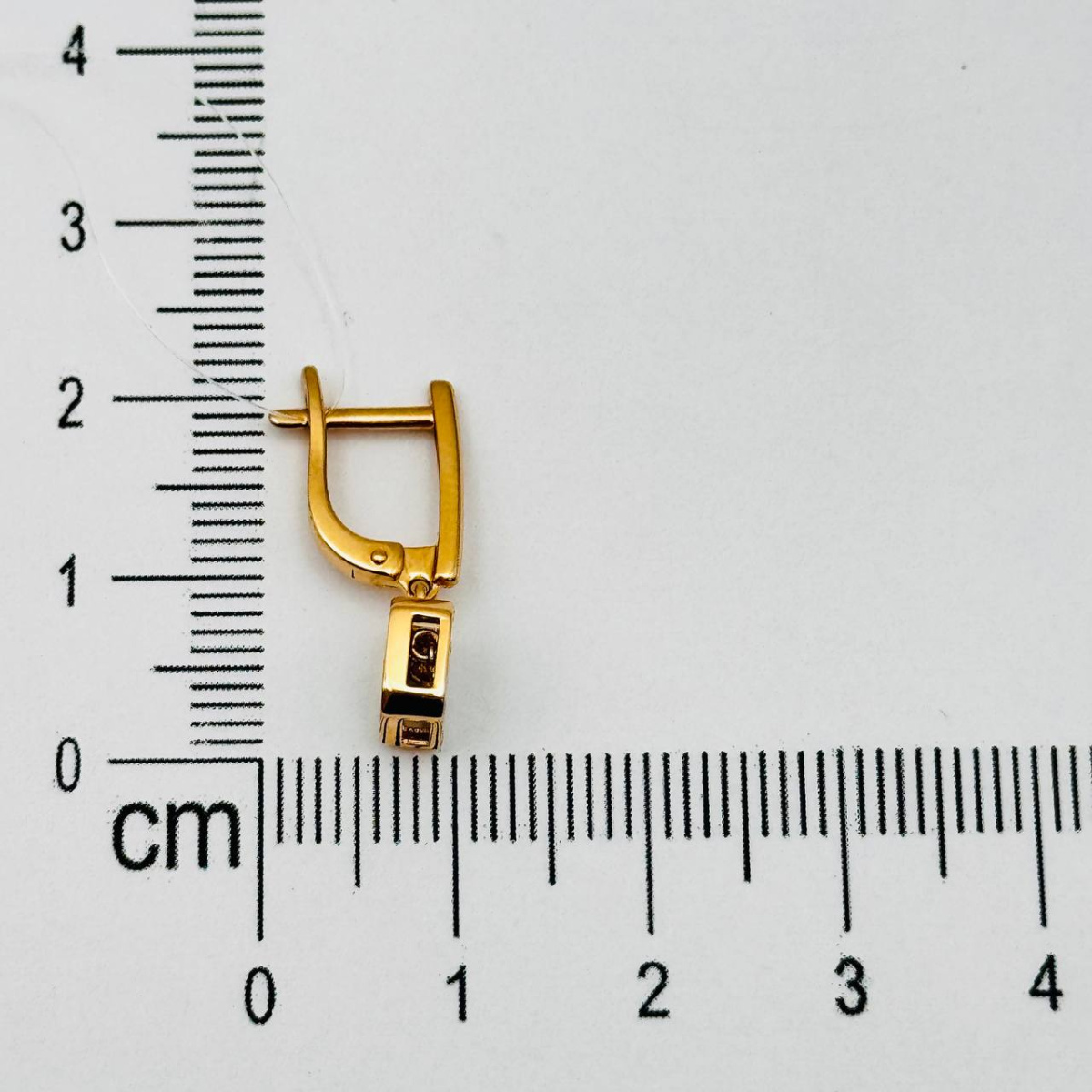 Серьги с бриллиантом grigoriev 02-11-5903-31-00-1